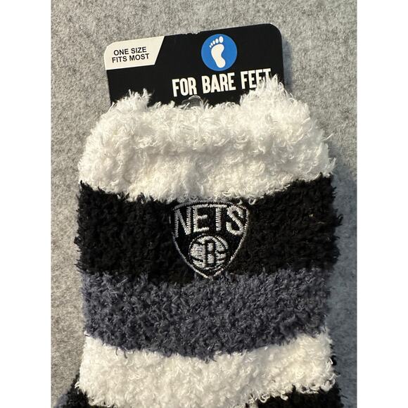 NWT NBA Nets Socks FOR BARE FEET Brand One Size - Picture 1 of 3